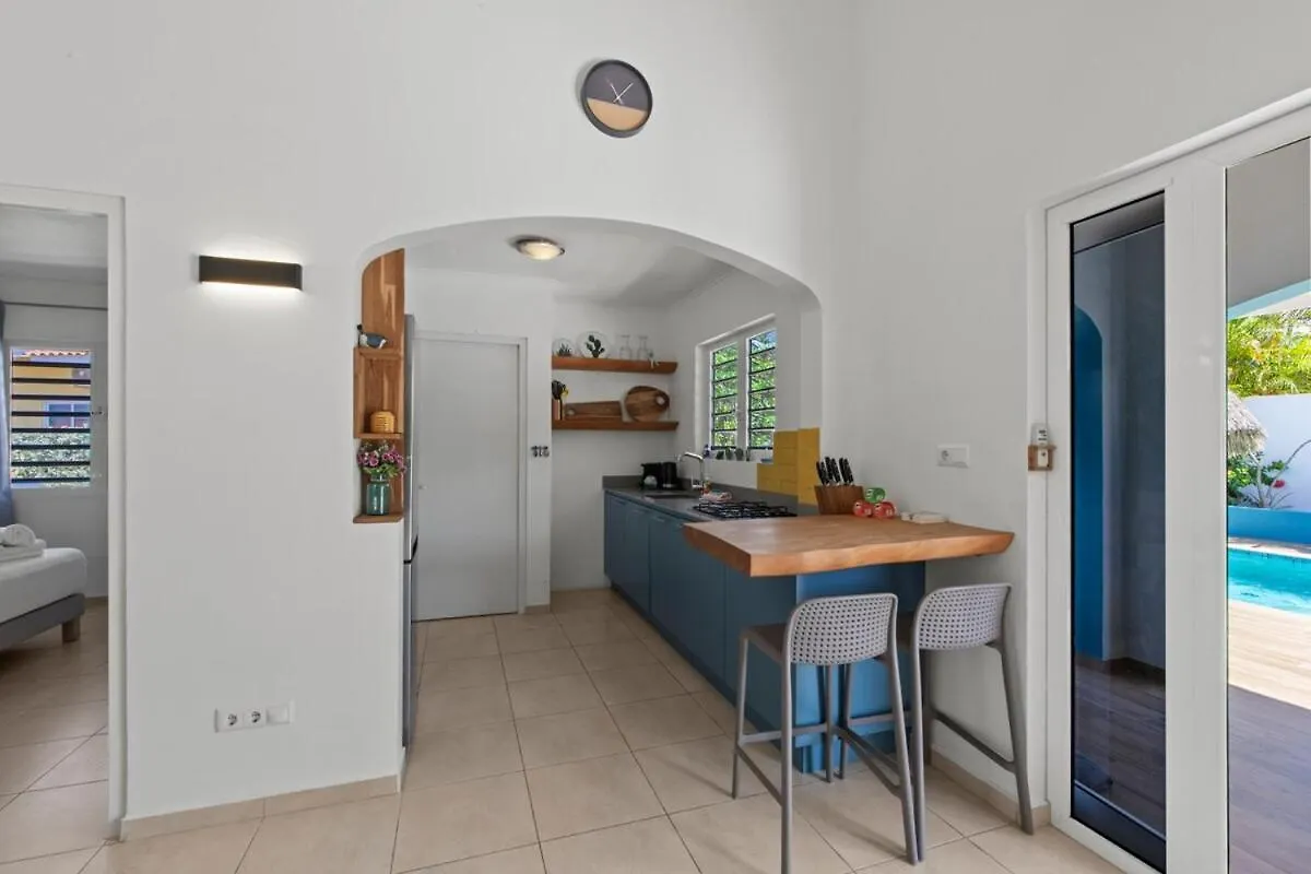 Barku Di Bela Villa Willemstad Holiday home