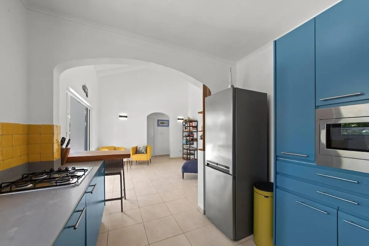 Barku Di Bela Villa Willemstad Nyaraló