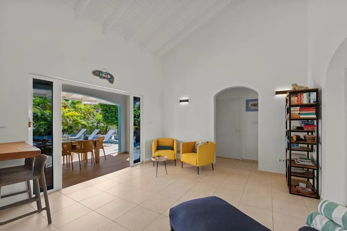 Barku Di Bela Villa Willemstad Curaçao