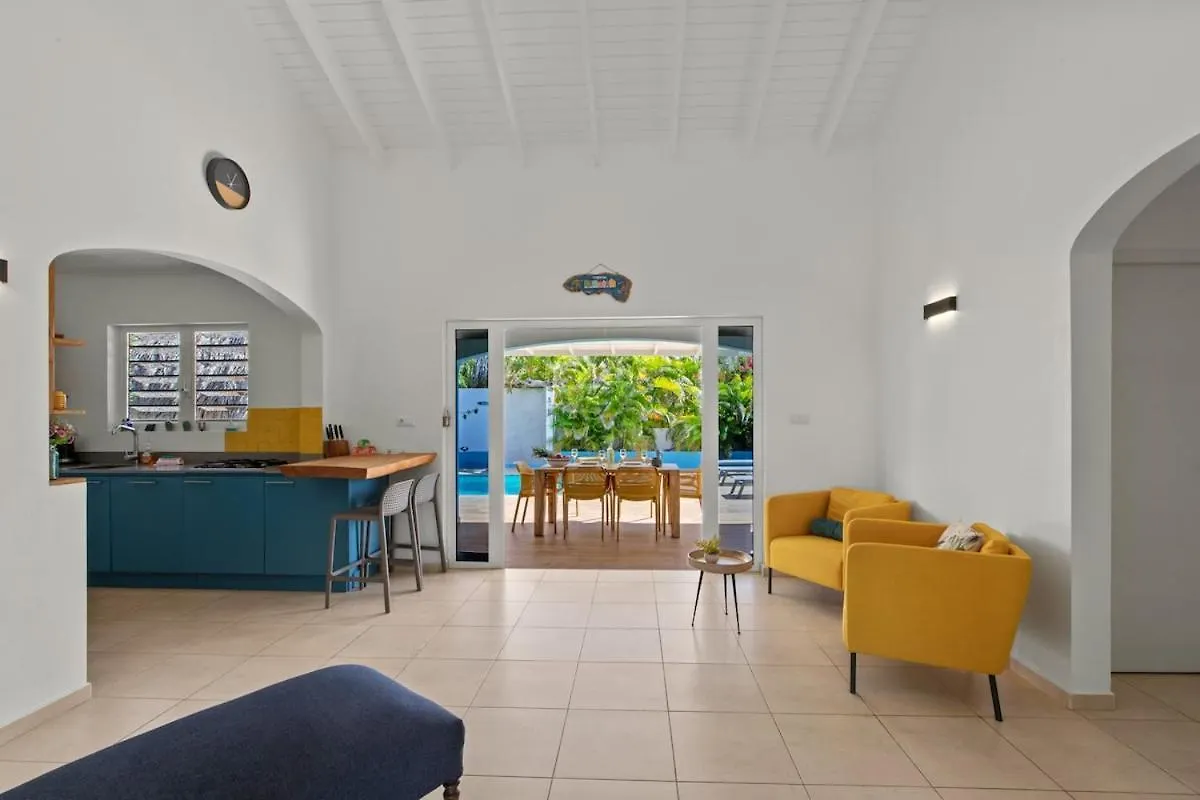 Barku Di Bela Villa Willemstad